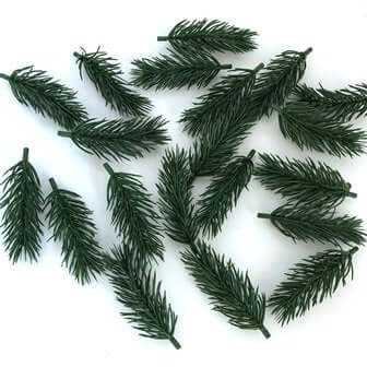 20 Pieces Pine Leaf 9cm - Senior Style